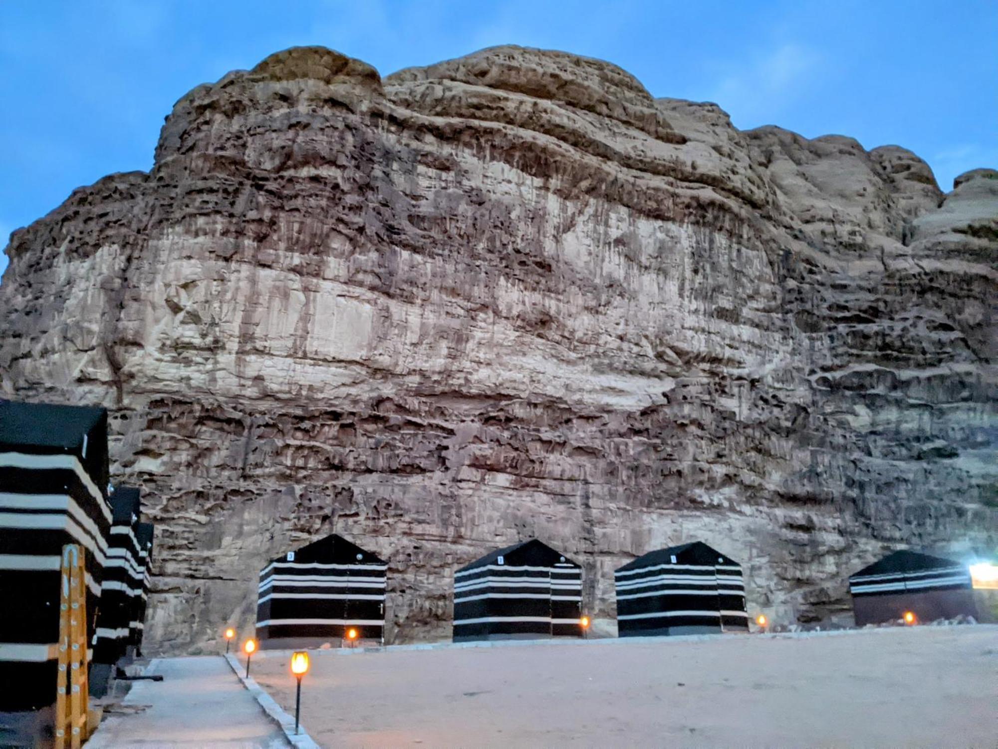 Wadi Rum Galaxy Camp Luaran gambar